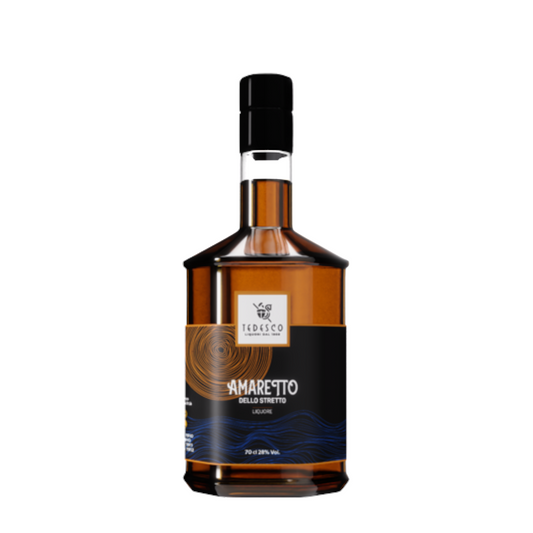 AMARETTO LIQUEUR FROM THE GERMAN STRAIT